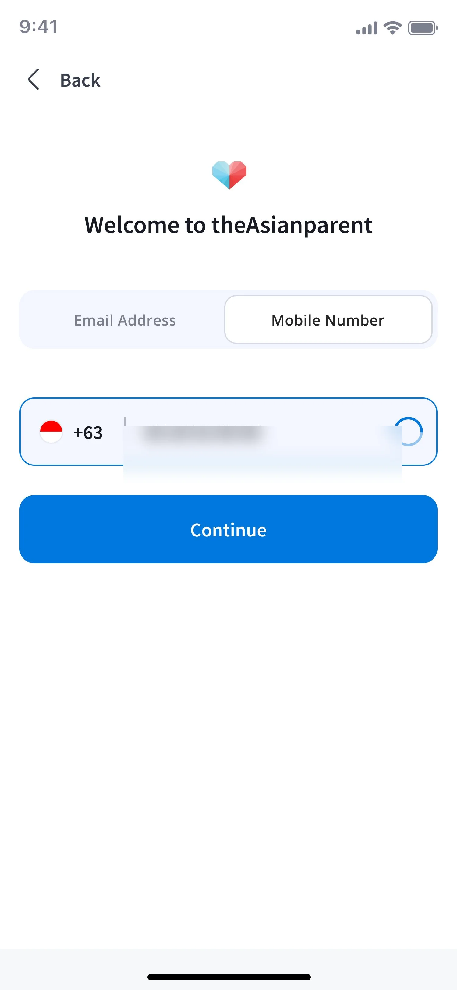 App welcome screen with email and mobile tabs